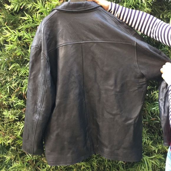 Black leather jacket - Picture 4 of 4